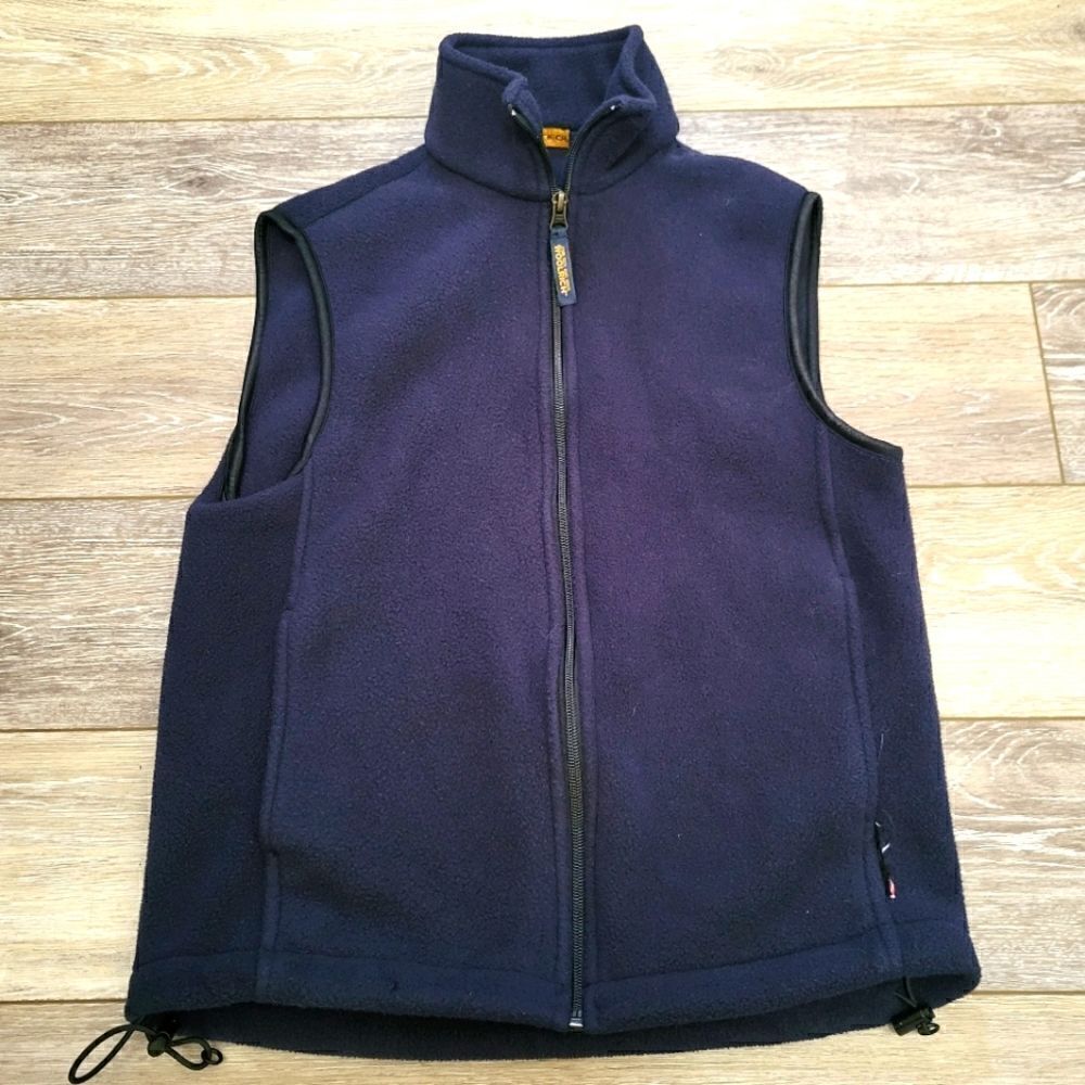 Woolrich fleece vest for layering on cold days size small
